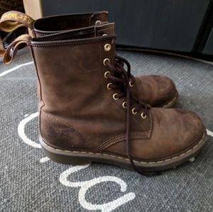 Dr. Martens 1460 Crazy Horse Boots